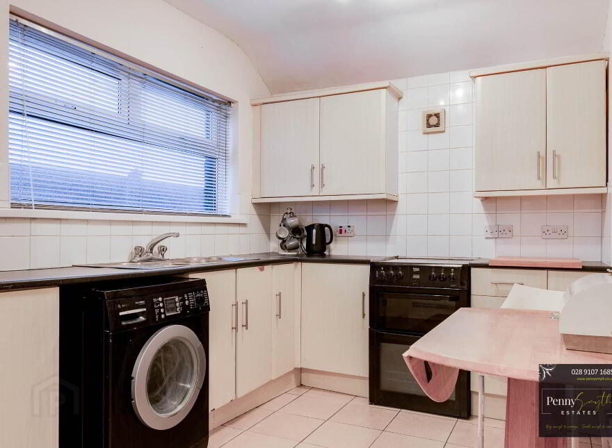 19a Clandeboye Road, Bangor, BT20 3LB