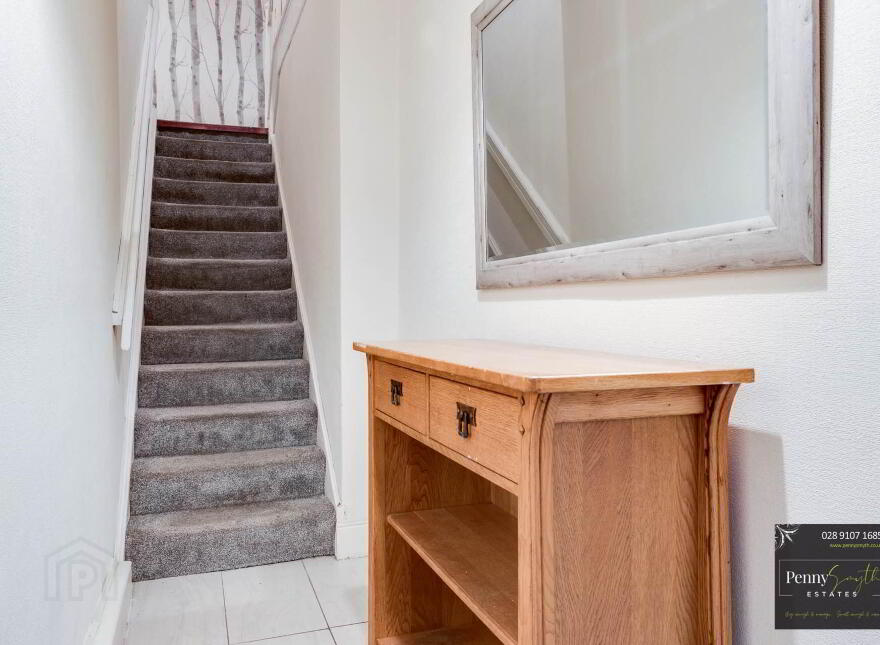 19a Clandeboye Road, Bangor, BT20 3LB
