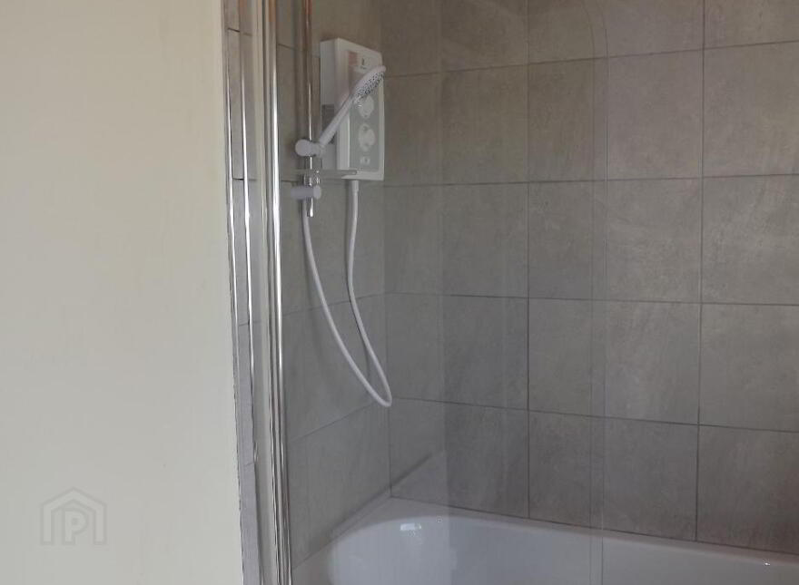 10 Glassheena Road, Downpatrick, BT30 6PL