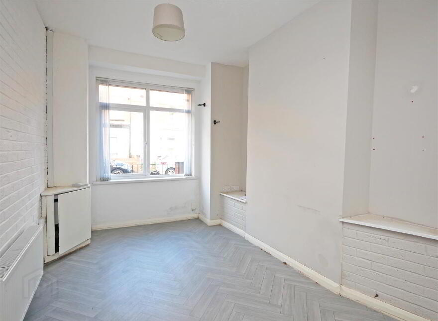 45 Farnham Street, Ormeau Road, Belfast, BT7 2FL