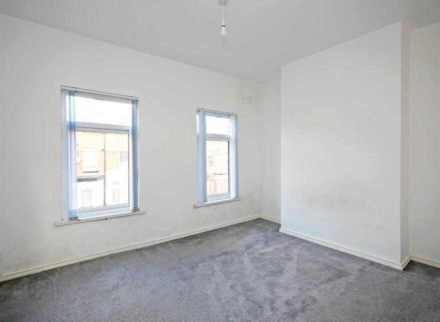45 Farnham Street, Ormeau Road, Belfast, BT7 2FL