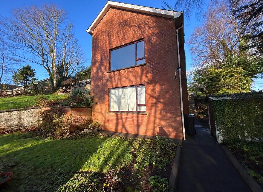 8 St Julians Road, Omagh, BT79 7HQ
