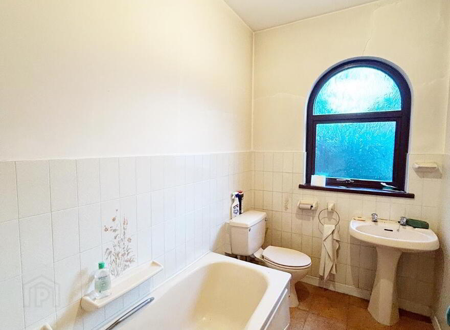 8 St Julians Road, Omagh, BT79 7HQ