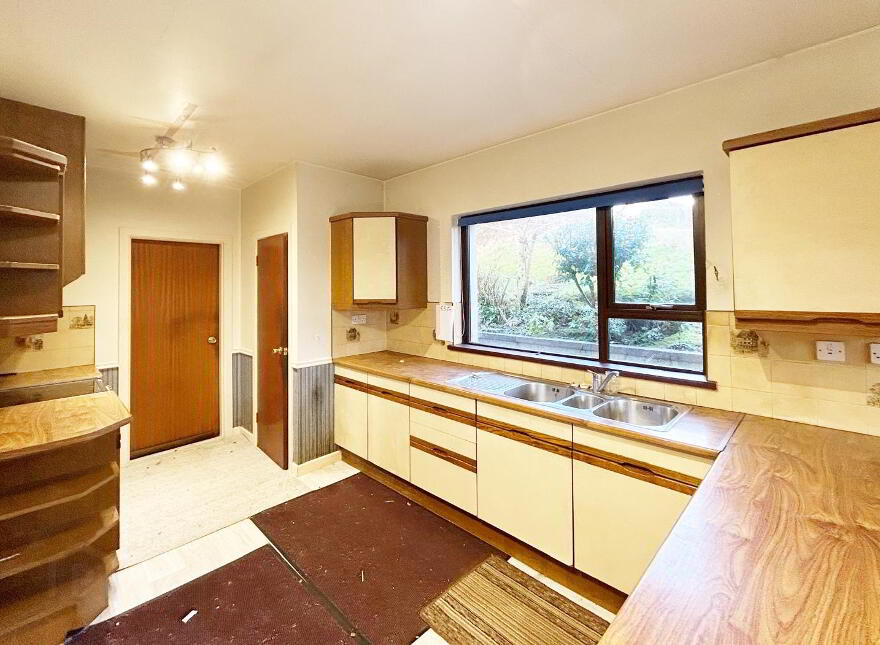 8 St Julians Road, Omagh, BT79 7HQ