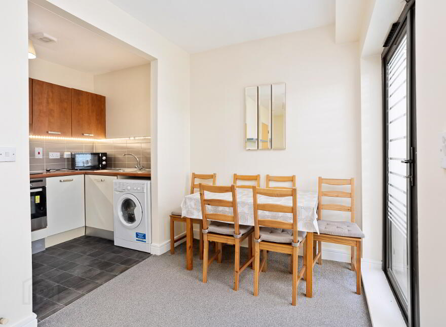 39 Rosse Court Terrace, Lucan, K78P974
