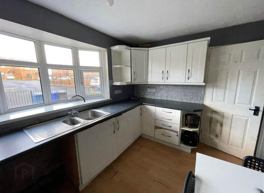 58 Wheatfield Drive, Belfast, BT14 7JW