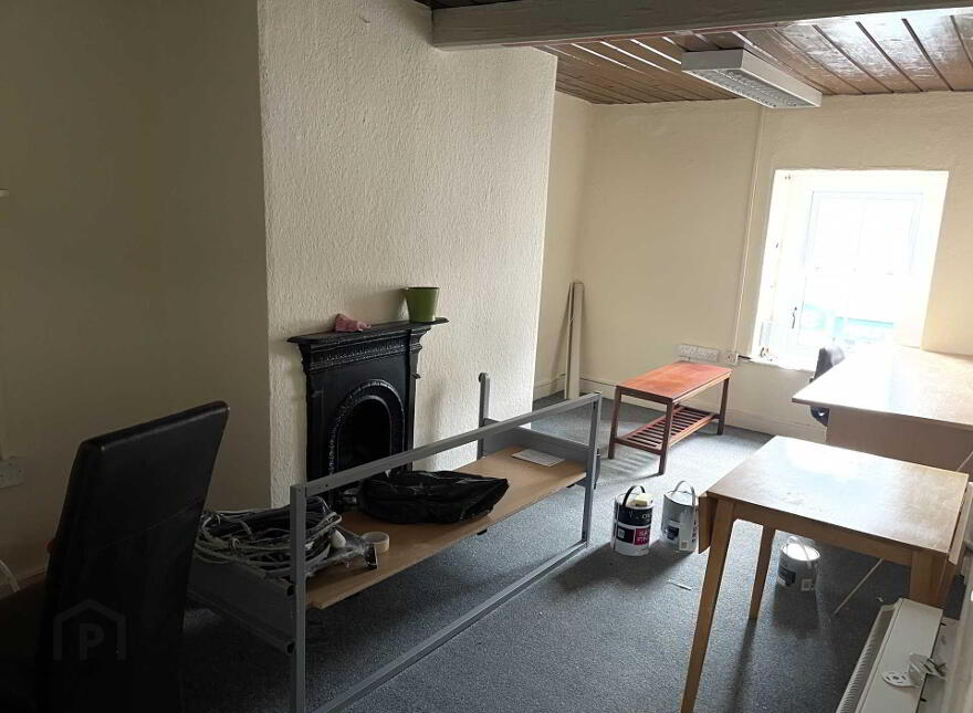 Main Street, Roscrea, E53Y397