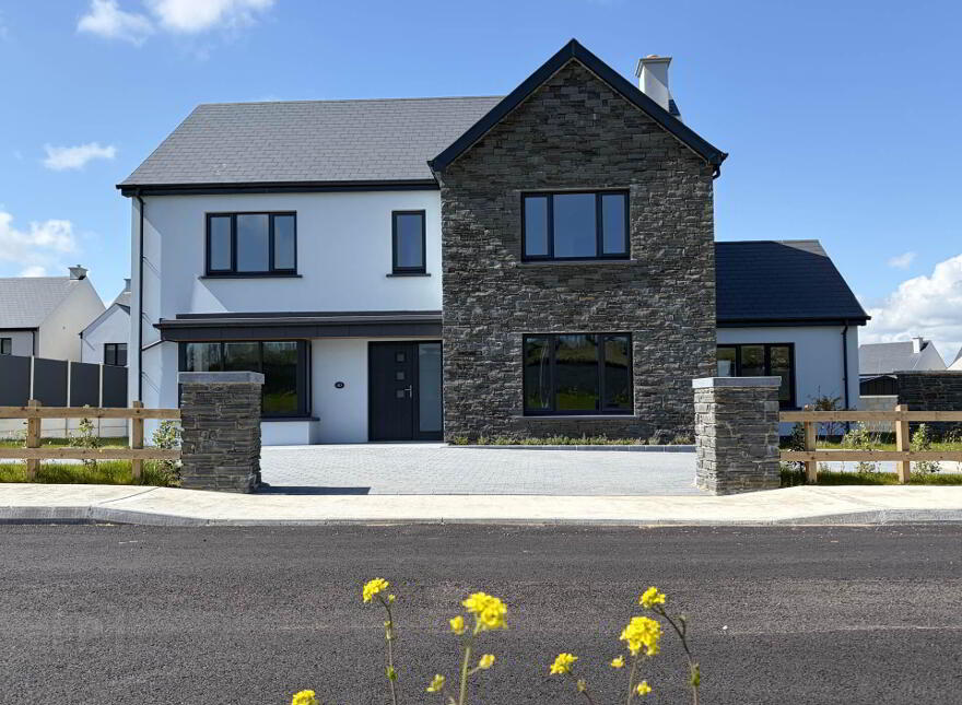 83 An Sruthan Beag, Clonakilty, P85XK26