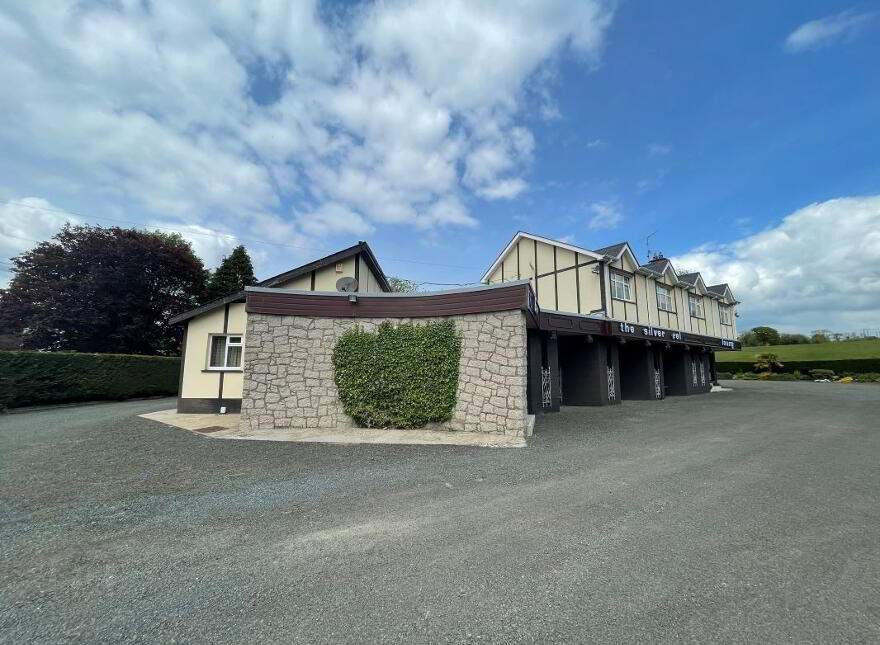 Silver Eel, 135 Lurgan Road, Glenavy, BT29 4NA