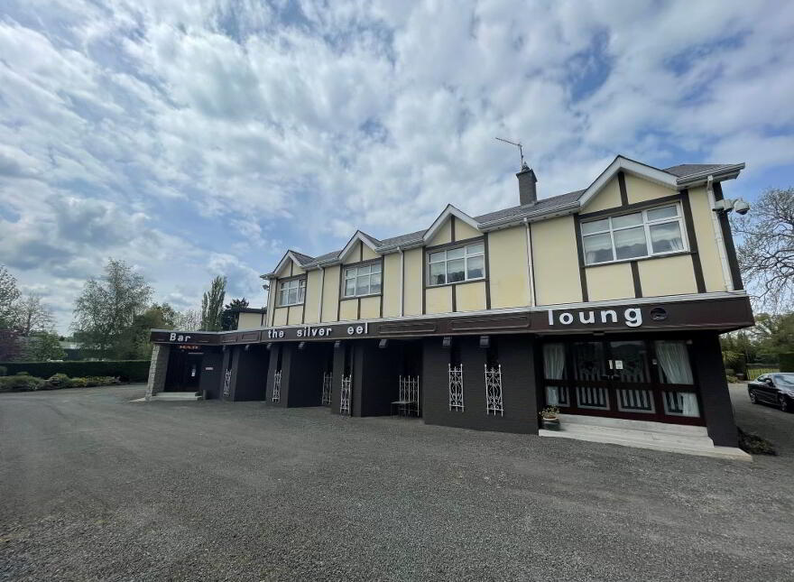 Silver Eel, 135 Lurgan Road, Glenavy, BT29 4NA