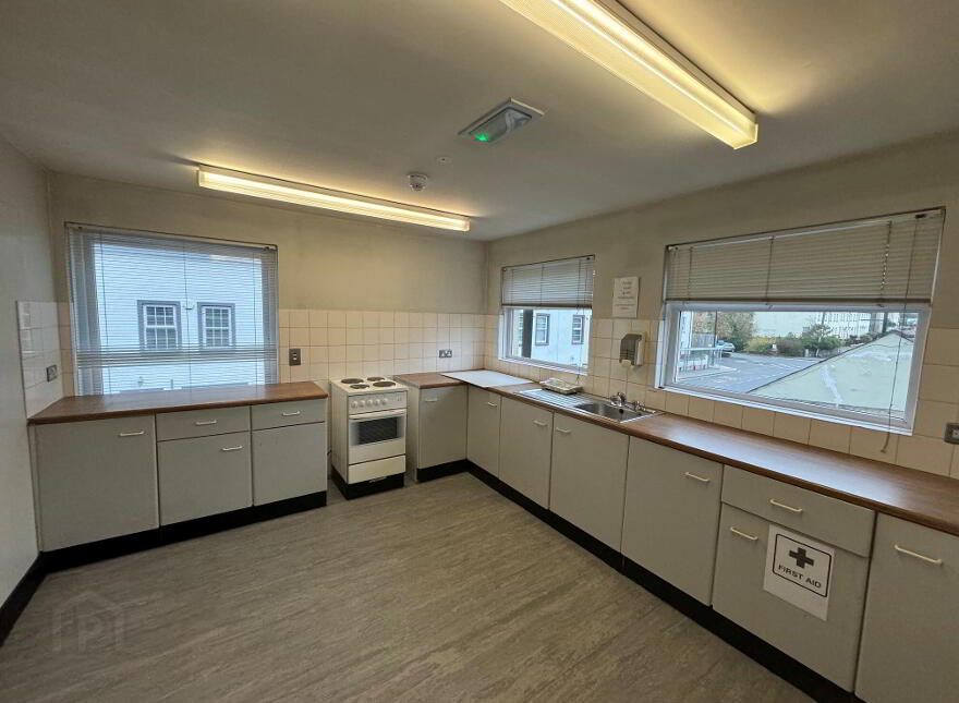 C. 954 First Floor Offices Sq Ft (, 88.66 Sq M), 1A Killinchy Stre...Newtownards, BT23 5AP