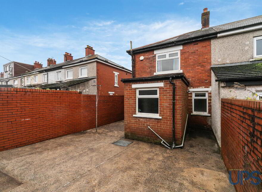 28 Whiterock Gardens, Belfast, BT12 7PS