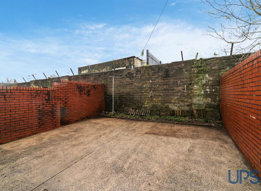 28 Whiterock Gardens, Belfast, BT12 7PS