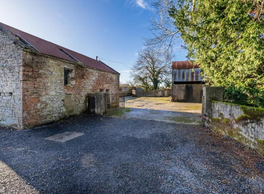 Collindale, Aghalustia, Ballaghderreen, F45NX23