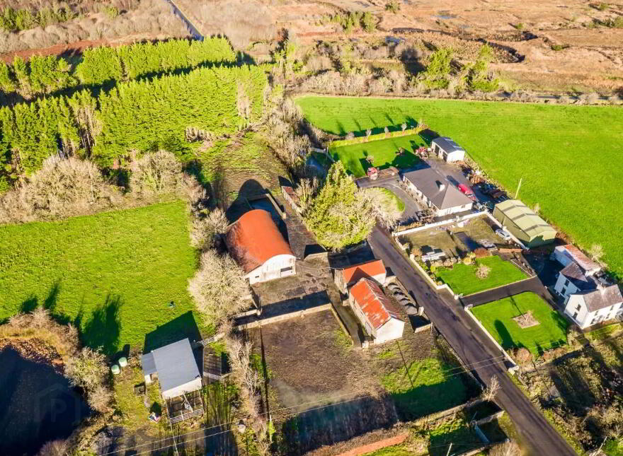 Collindale, Aghalustia, Ballaghderreen, F45NX23