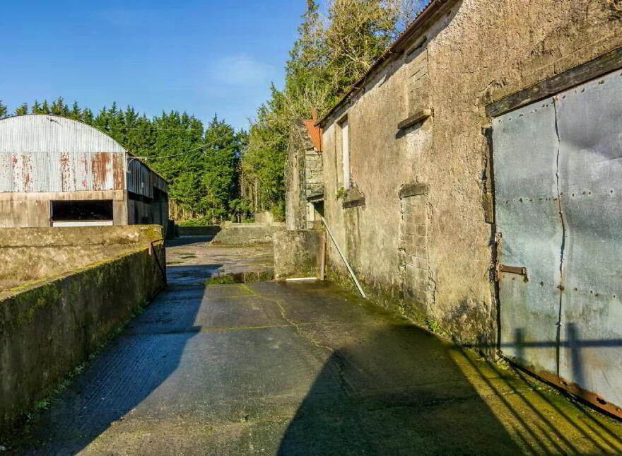 Collindale, Aghalustia, Ballaghderreen, F45NX23