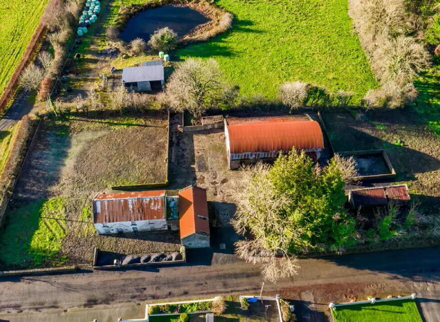 Collindale, Aghalustia, Ballaghderreen, F45NX23