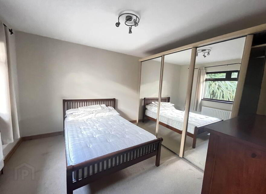 19 Duneira Park, Larne, BT40 1PF