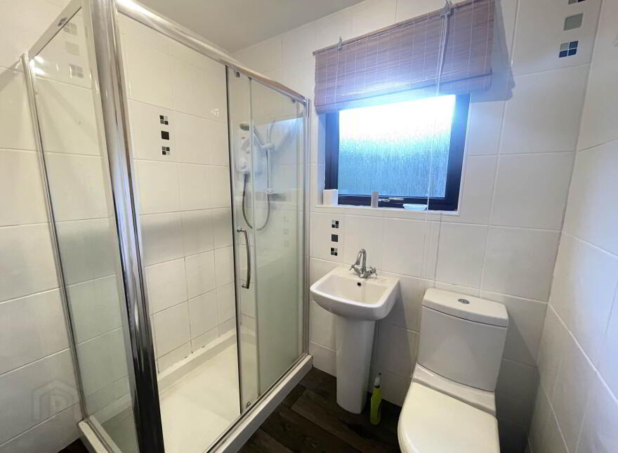 19 Duneira Park, Larne, BT40 1PF