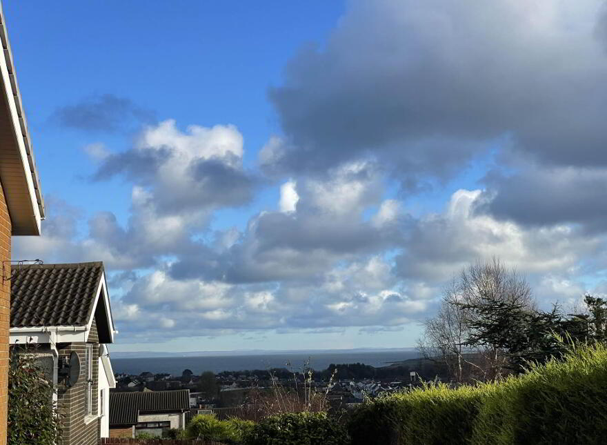 19 Duneira Park, Larne, BT40 1PF