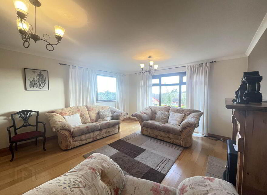 19 Duneira Park, Larne, BT40 1PF