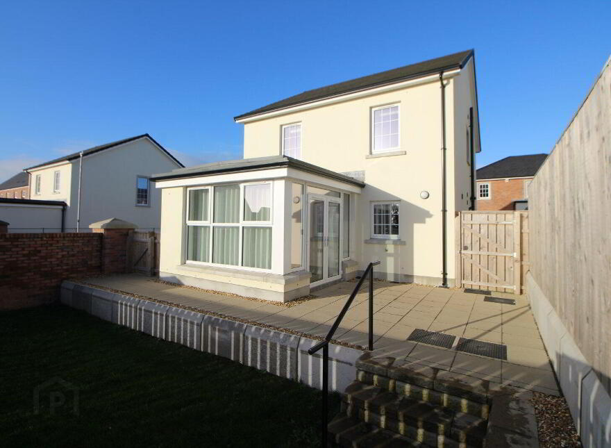 19 Hampshire Park Avenue, Carrickfergus, BT38 7FS