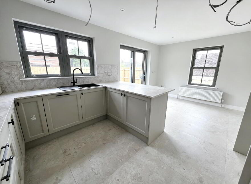 38a Pond Park Road, Lisburn, BT28 3JZ