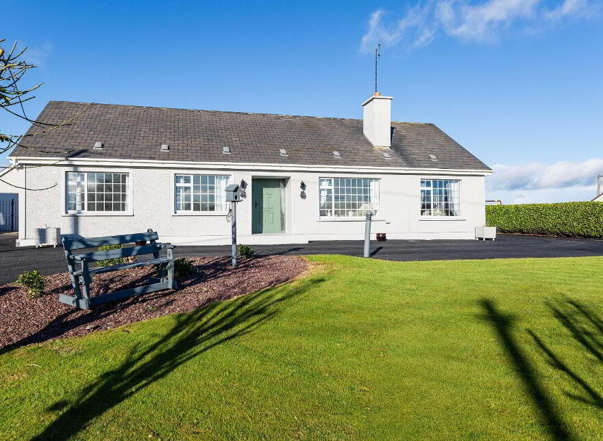 Ballina, Ballymurn, Y21V448