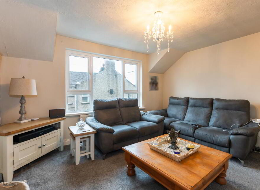 21 William Street, Donaghadee, BT21 0HL