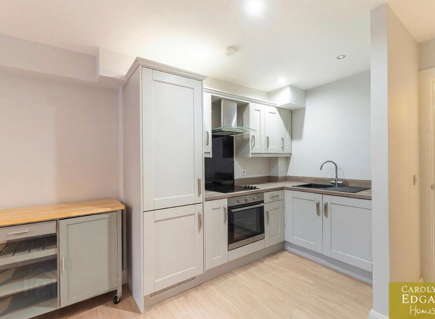 Apt 1 Whitkirk House, 27 Main Street, Ballywalter, Newtownards, BT22 2PJ