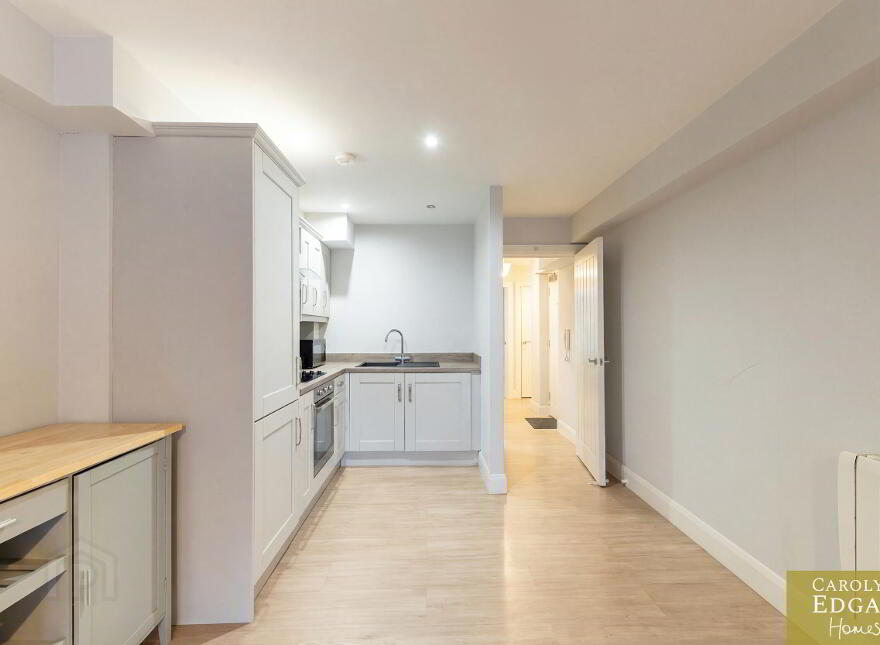 Apt 1 Whitkirk House, 27 Main Street, Ballywalter, Newtownards, BT22 2PJ