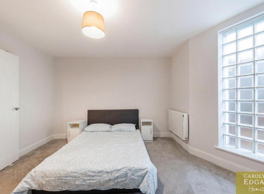 Apt 1 Whitkirk House, 27 Main Street, Ballywalter, Newtownards, BT22 2PJ