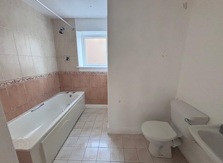 Apt 3, Pier Court, Castle Road, Blackrock, T12PN47