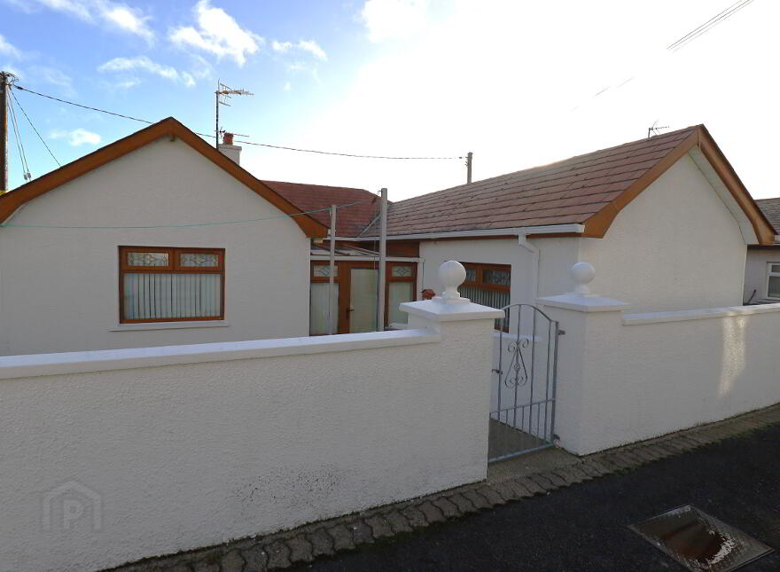 2 Dunmore Cottages, Glassdrumman, Annalong, BT34 4RF