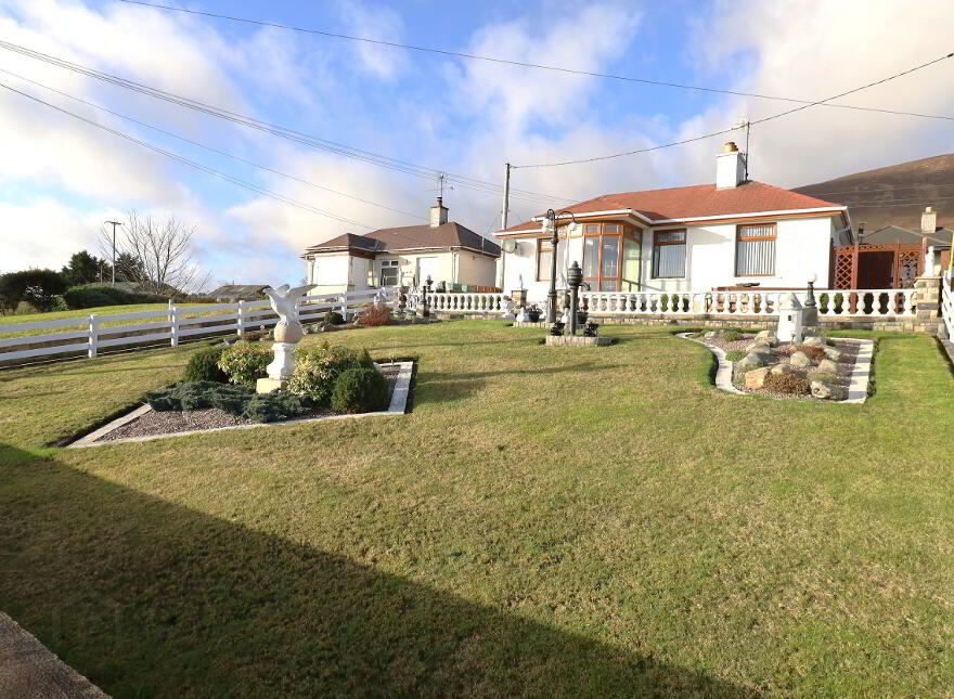 2 Dunmore Cottages, Glassdrumman, Annalong, BT34 4RF