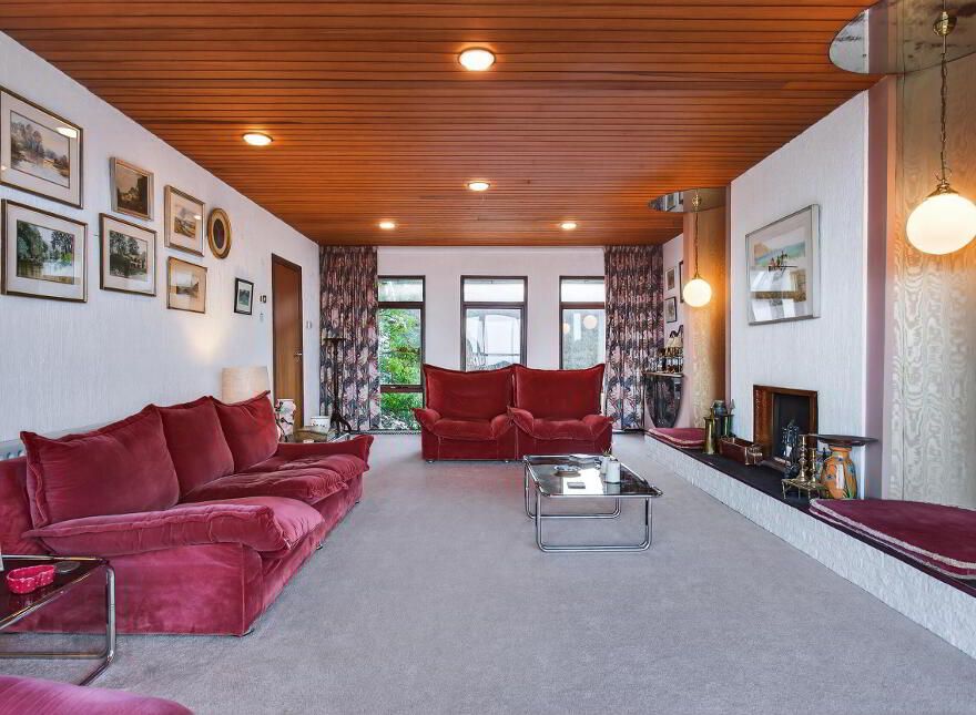 59e Ballymacrea Road, Portrush, BT56 8NS