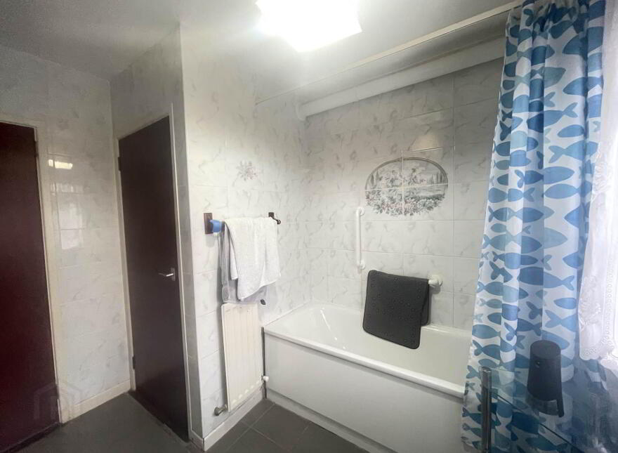 110 Ballycraigy Ring, Larne, BT40 2EX
