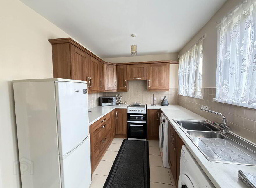 110 Ballycraigy Ring, Larne, BT40 2EX