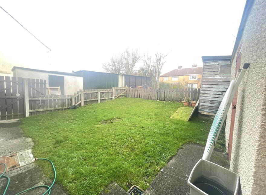 110 Ballycraigy Ring, Larne, BT40 2EX