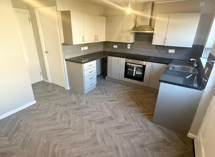 8 Constance Street, Belfast, BT5 4QF
