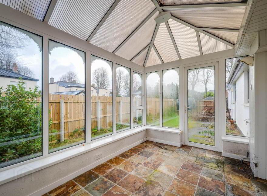 4 Orchard Close, Off Cherryvalley Park, Belfast, BT5 6PW