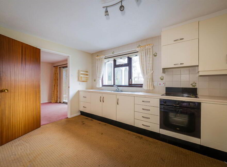 4 Orchard Close, Off Cherryvalley Park, Belfast, BT5 6PW