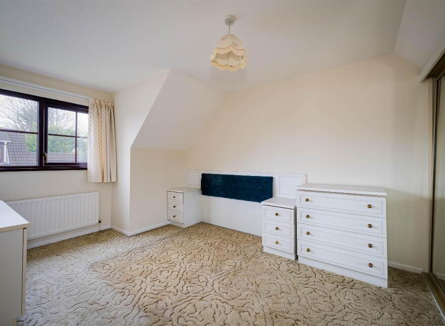4 Orchard Close, Off Cherryvalley Park, Belfast, BT5 6PW