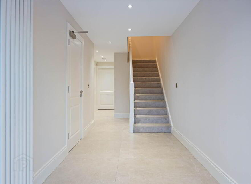 Townhouse With Private Elevator, 3 Priory Gate, Priory Park, Holywood, BT18 0LG