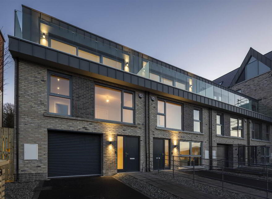 Townhouse With Private Elevator, 3 Priory Gate, Priory Park, Holywood, BT18 0LG
