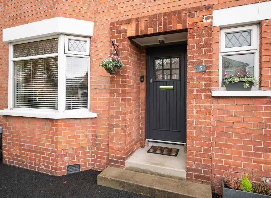 5 Norwood Avenue, Belfast, BT4 2EE