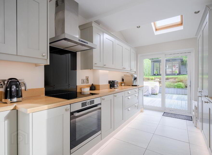 5 Norwood Avenue, Belfast, BT4 2EE