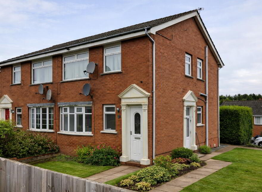 15b Manor Park, Bangor, BT20 3LY