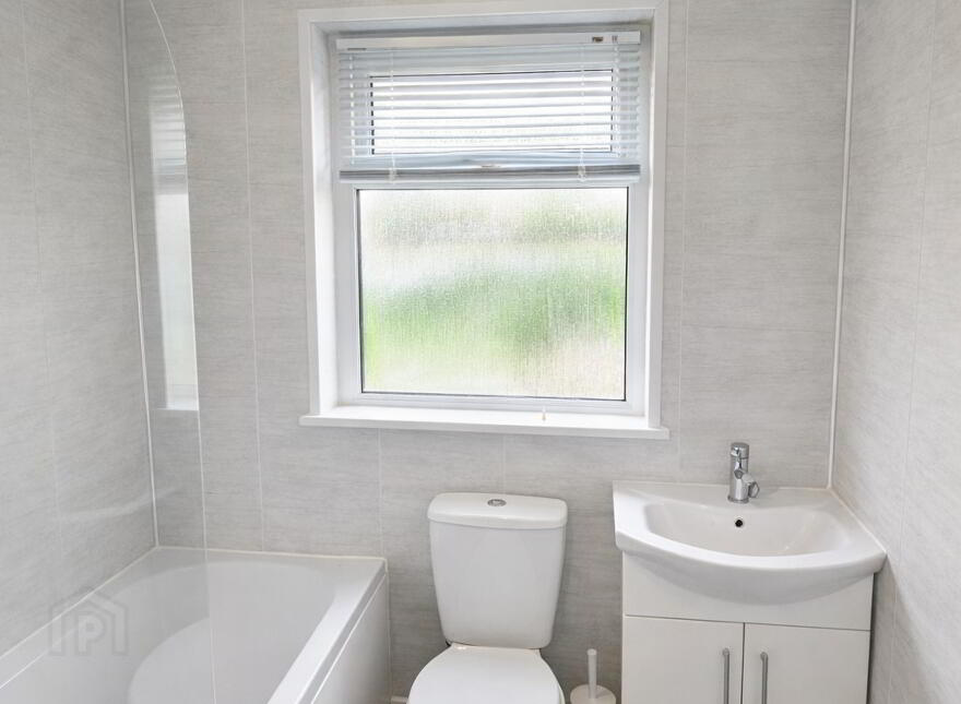 15b Manor Park, Bangor, BT20 3LY