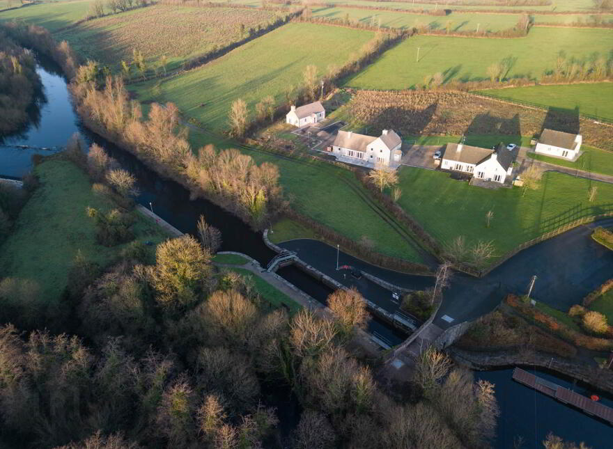 Dernish Cottage, Corraquil Cottages, Teemore, Enniskillen, BT92 9FT